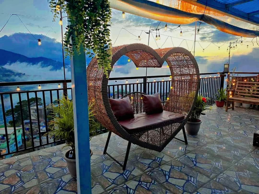 Mountain And Sunsetview Baguio Residences Baguio City Exterior photo