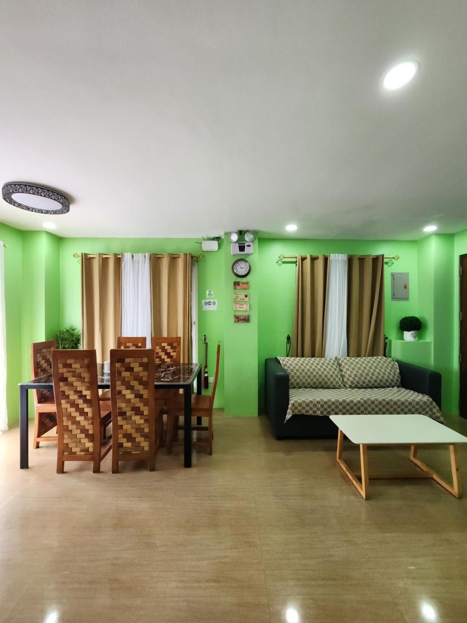 Mountain And Sunsetview Baguio Residences Baguio City Room photo