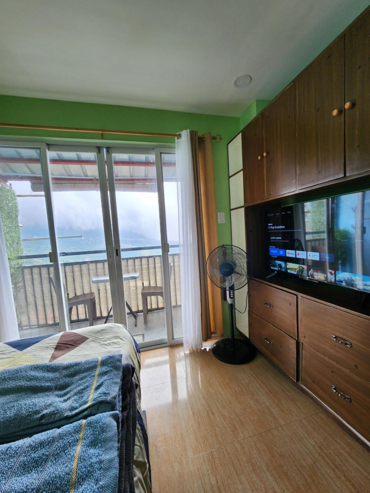 Mountain And Sunsetview Baguio Residences Baguio City Room photo